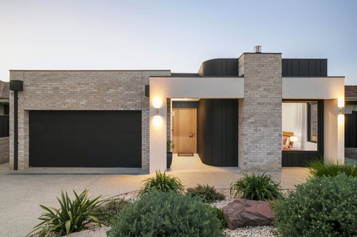 31 Elm Grove, Kew East.jpg