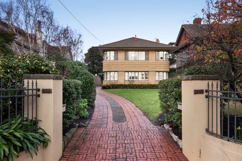 392-394 Glenferrie Road, Malvern .jpg