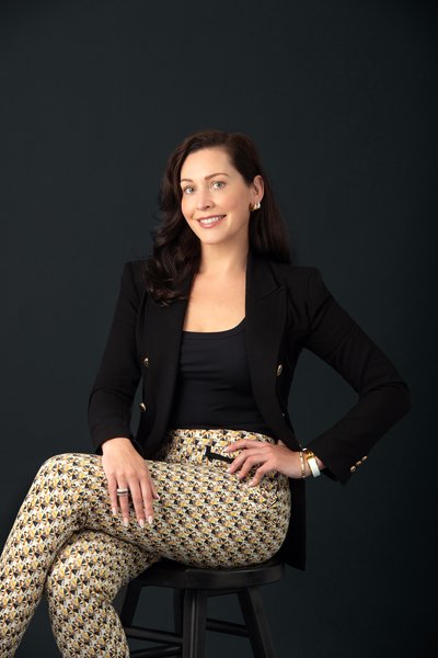 Agent Barbara Veall