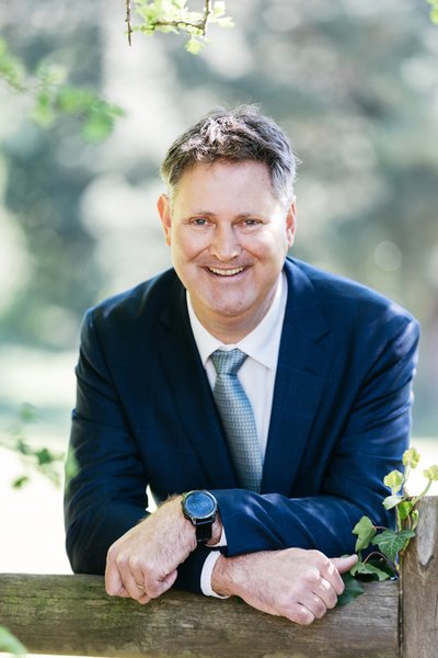 Agent Matthew Bourke