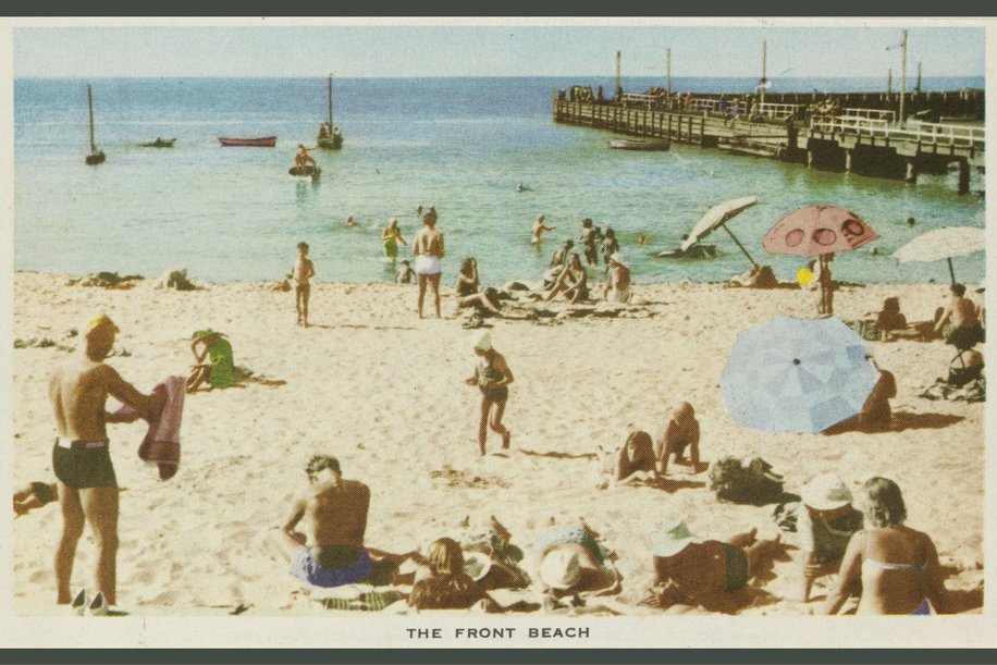 Crowds on Portsea's front beach, a longtime summer drawcard. One of 12 postcards by Nucolorvue Productions
Source: State Library of Victoria