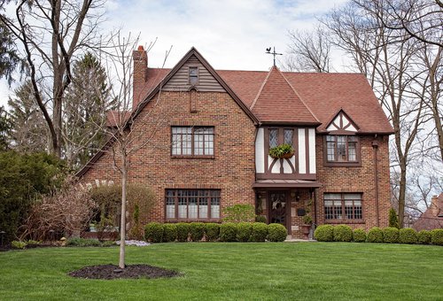 Tudor style - shutterstock_1080278828.jpeg